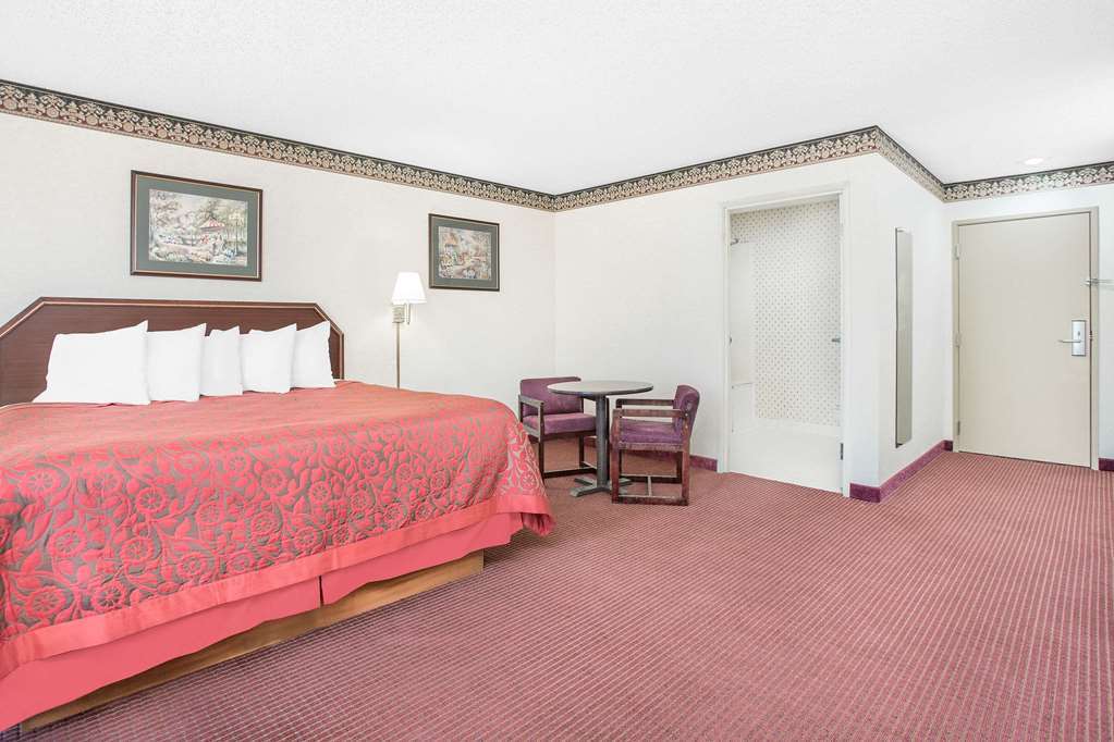 Gray Inn & Suites Екстер'єр фото